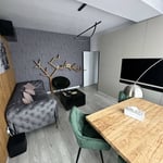 Alquiler de un elegante apartamento de 2 habitaciones, 64 m², Sector 6, Bucarest, Rumanía